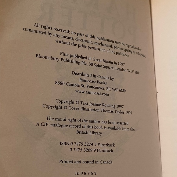 Harry Potter and the Philosopher's Stone 1st Edition - Picture 5 of 6